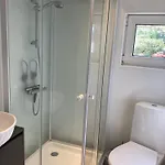 Indbydende Med Dejlig Gardhave Раннерс