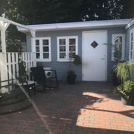Indbydende Med Dejlig Gardhave Holiday home Randers