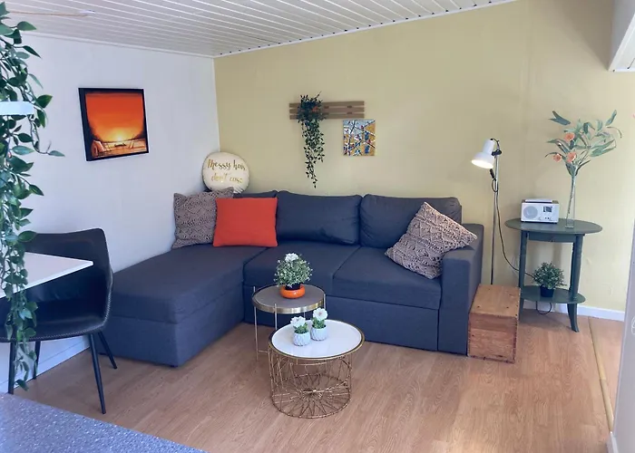 Indbydende Med Dejlig Gardhave Dom wakacyjny *